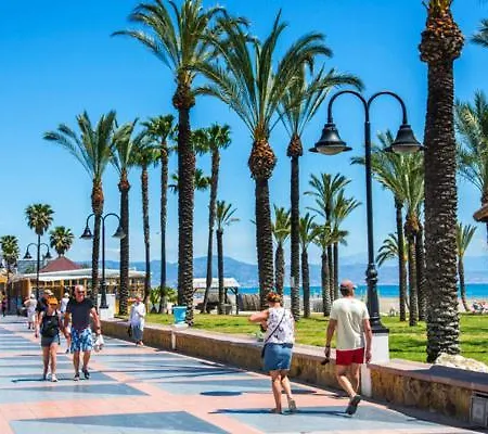 Piso Céntrico En Apartamento Torremolinos